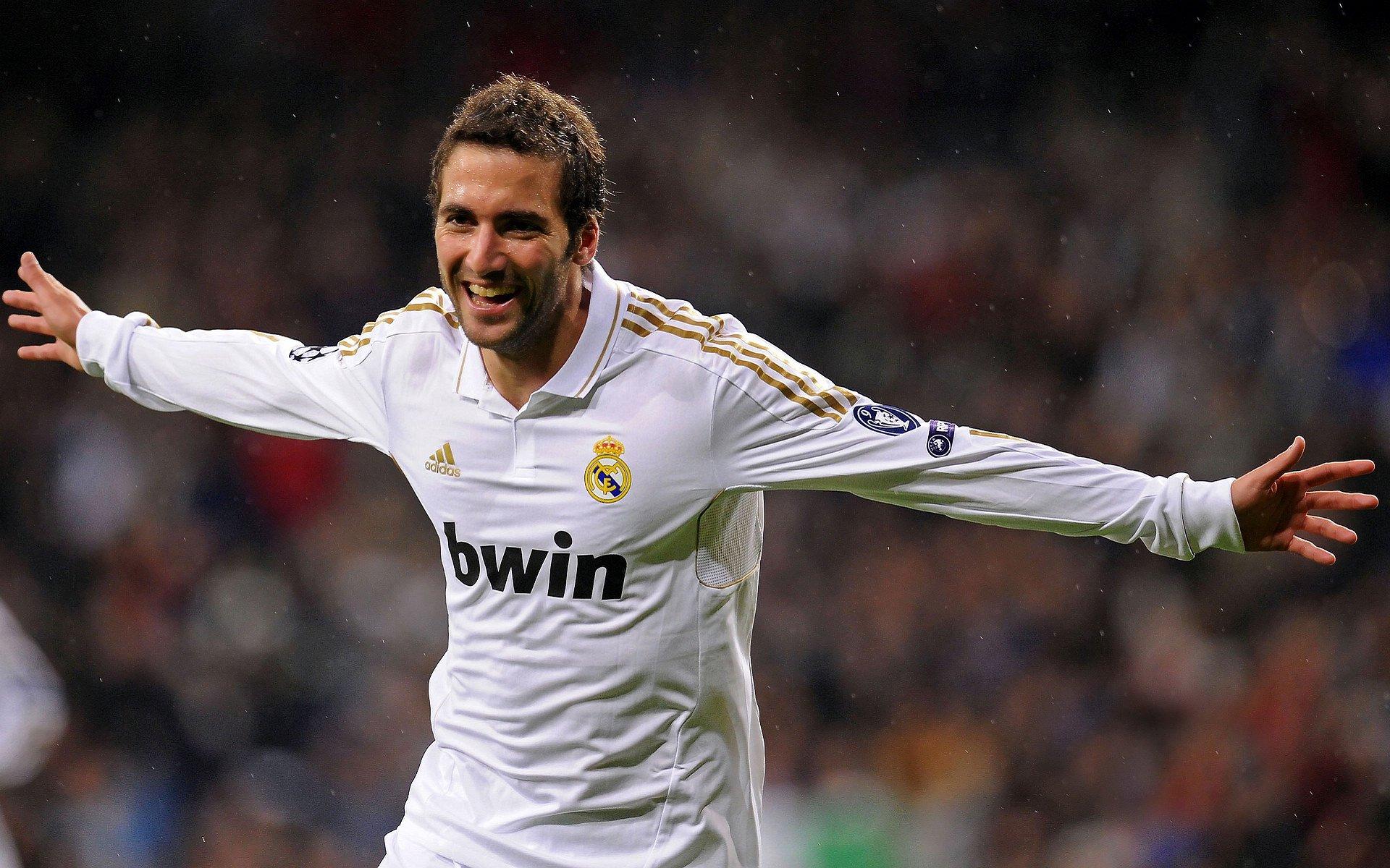 安切洛蒂手握五座欧冠奖杯，成就无可置疑的欧洲足球之王